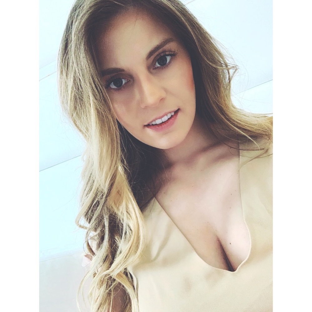 Meet your Posher, Krista